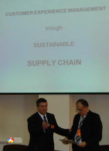 5. Professors Theodor Valentin Purcarea and Virgil Popa when handingreceiving Diploma of Special Merit
